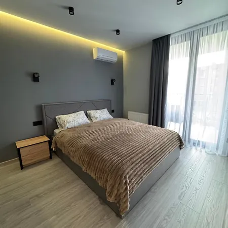 Appartamento замарстинівська 40